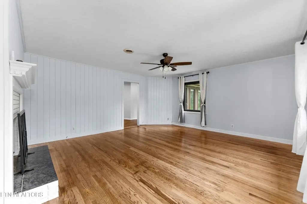 26182528 Shaler Lane Knoxville TN 37920