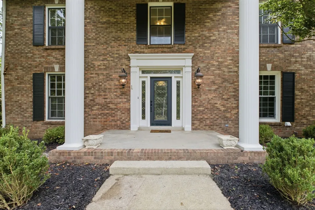 2812 Wakefield Drive Clarksville TN 37043
