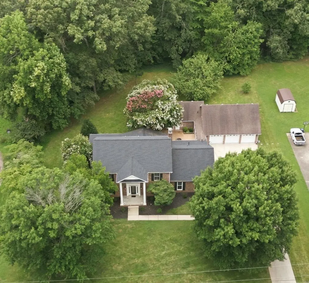 2812 Wakefield Drive Clarksville TN 37043