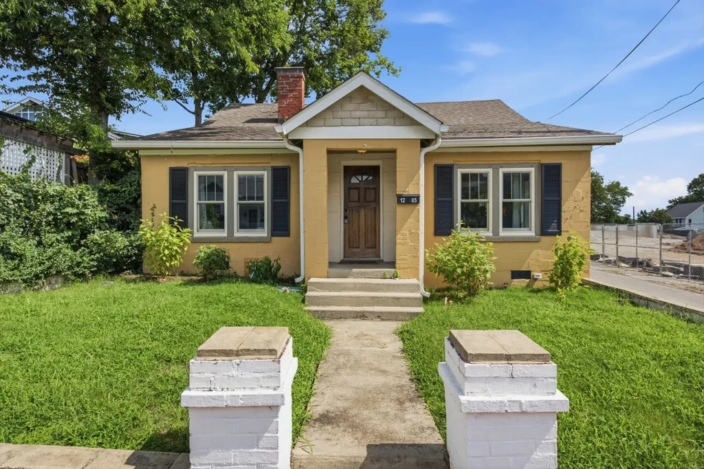 1205 Russell Street Nashville TN 37206