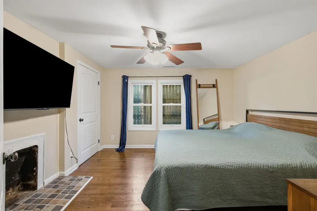 1205 Russell Street Nashville TN 37206