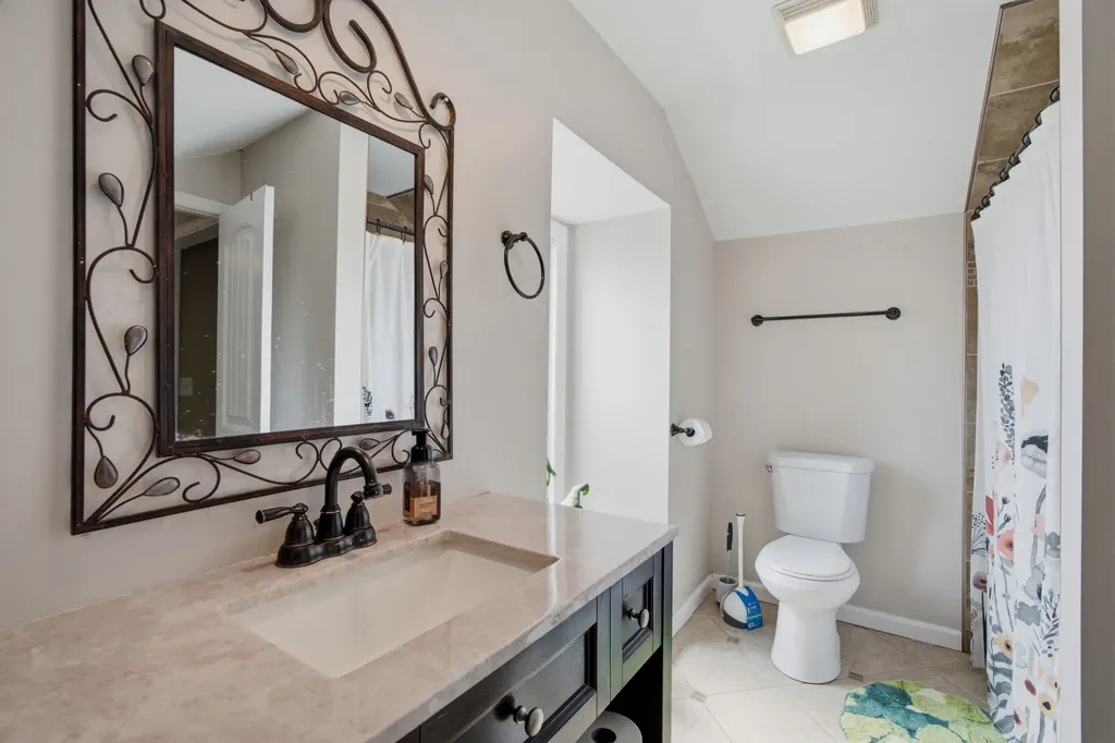1205 Russell Street Nashville TN 37206