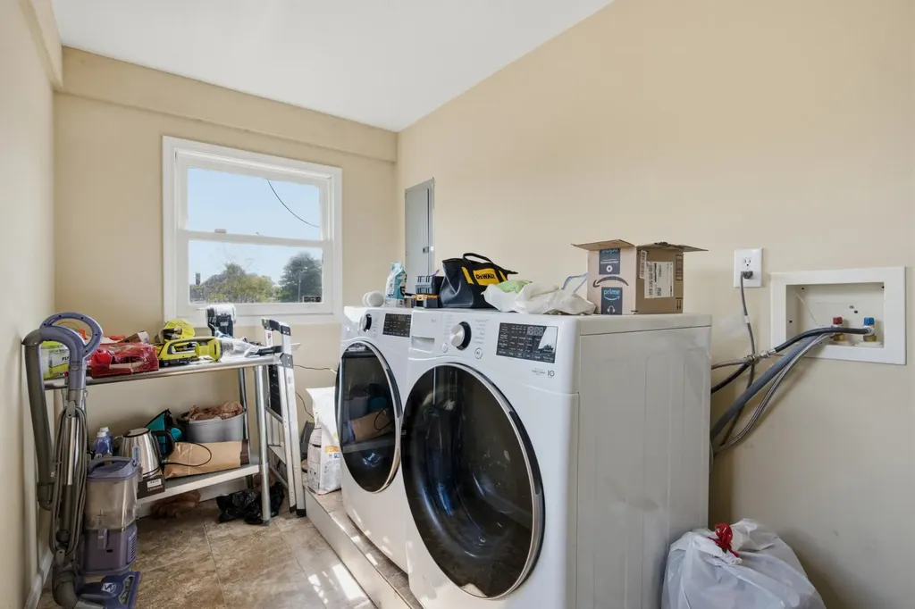 1205 Russell Street Nashville TN 37206