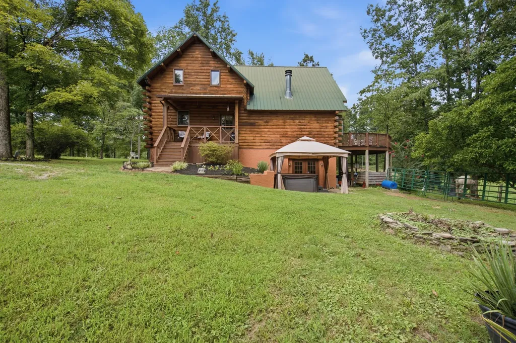 20151 Ben Fly Road Lyles TN 37098