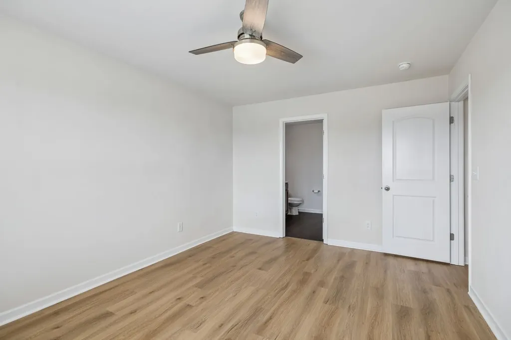 2708 Swarm Court Columbia TN 38401