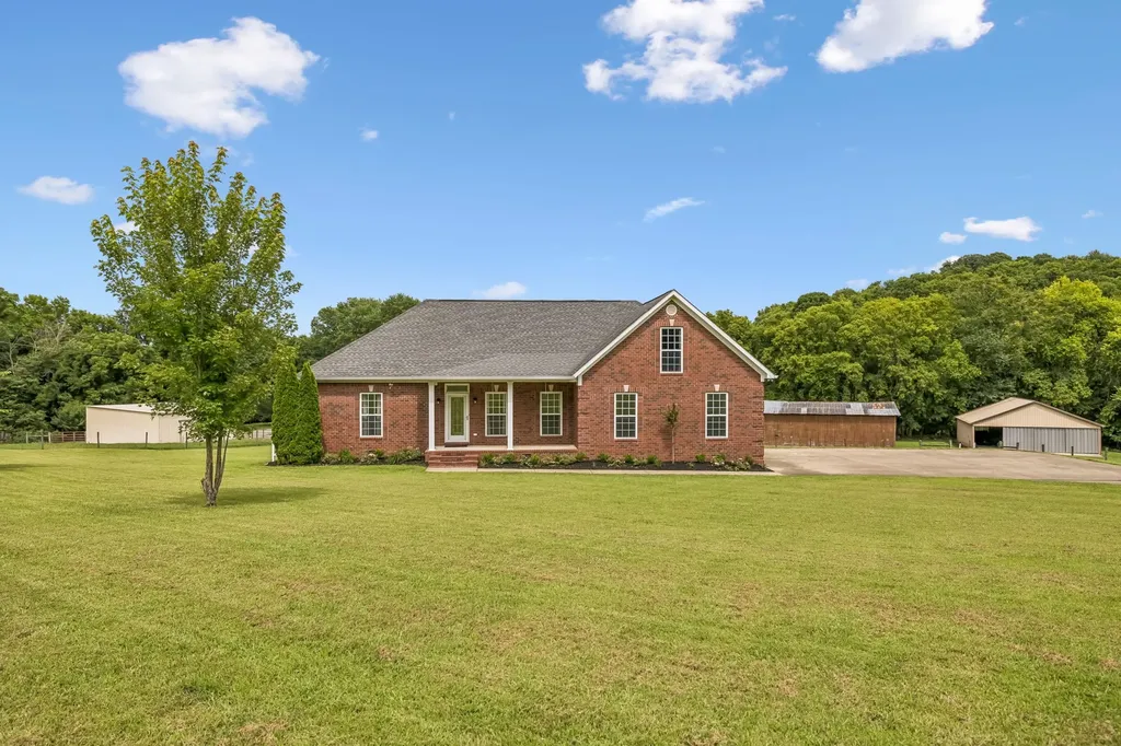 1212 Rambo Hollow Road Lewisburg TN 37091