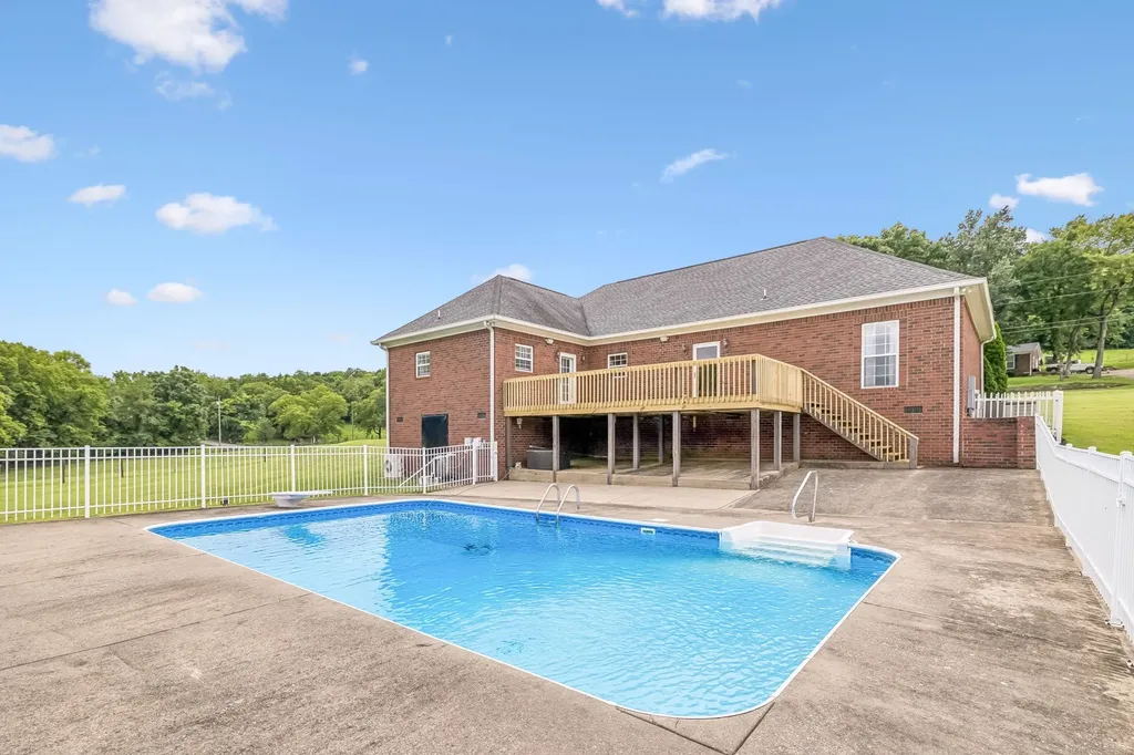 1212 Rambo Hollow Road Lewisburg TN 37091