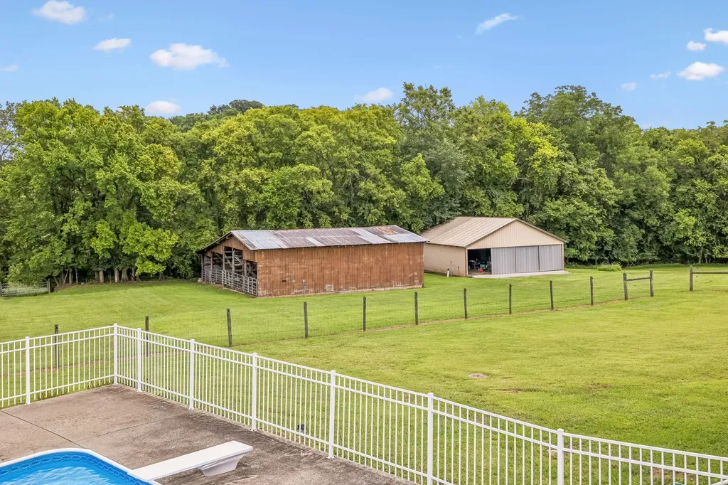 1212 Rambo Hollow Road Lewisburg TN 37091