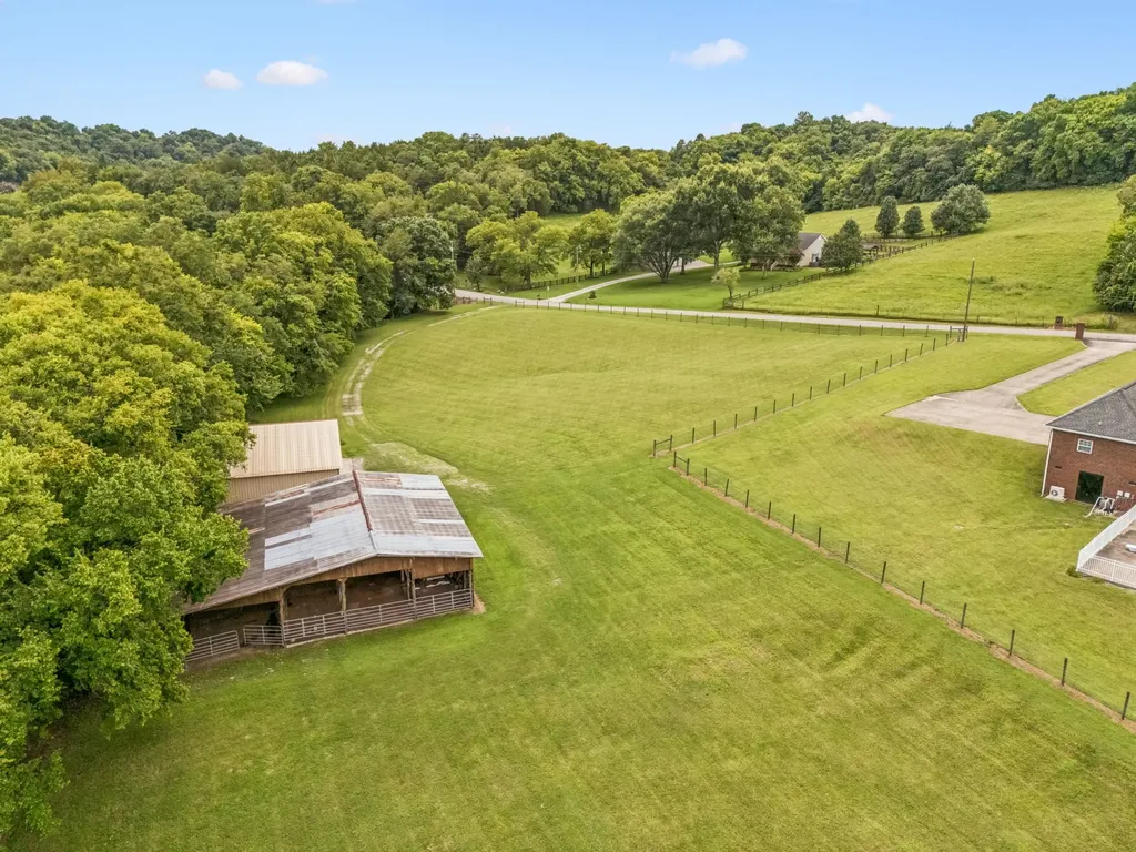 1212 Rambo Hollow Road Lewisburg TN 37091