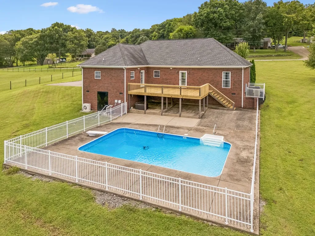 1212 Rambo Hollow Road Lewisburg TN 37091