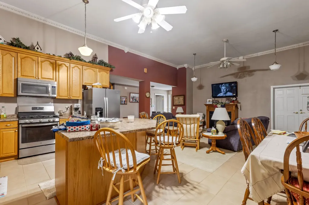 7055 Mooneyham Lonewood Road Spencer TN 38585