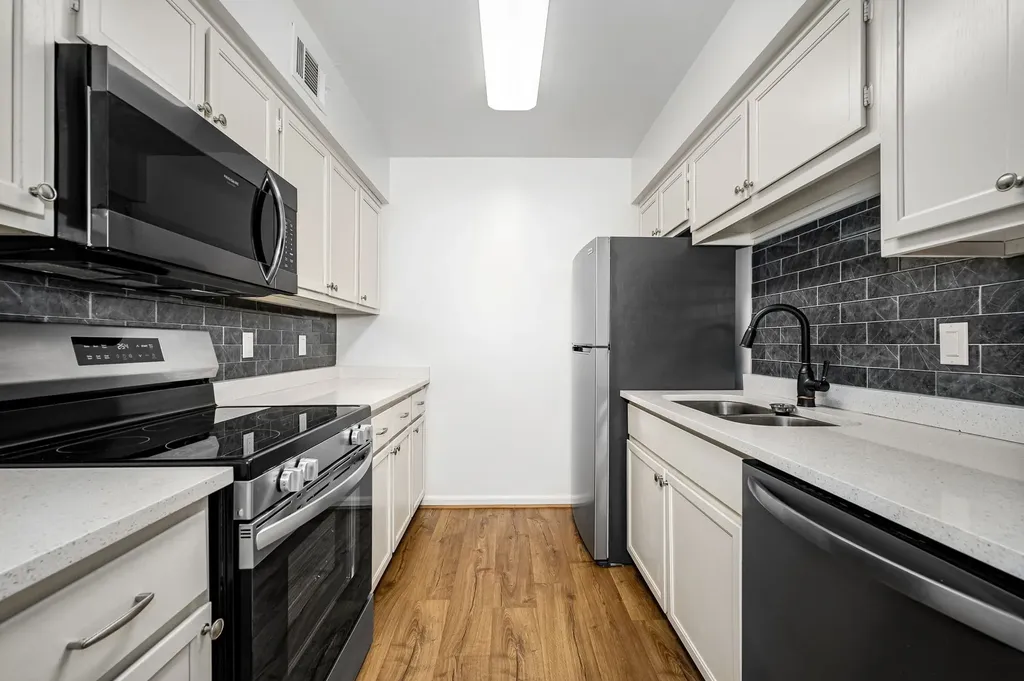 2122 Acklen Avenue Nashville TN 37212