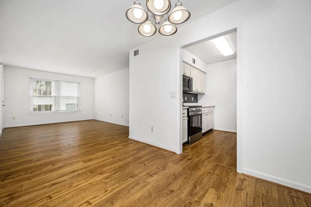 2122 Acklen Avenue Nashville TN 37212