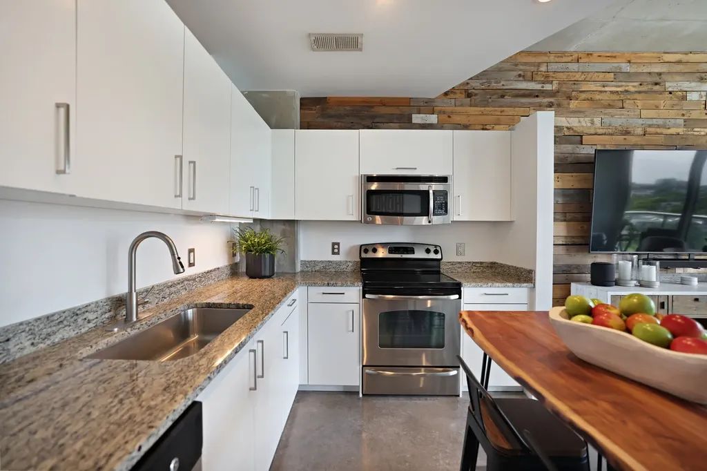 600 12th Avenue S Nashville TN 37203