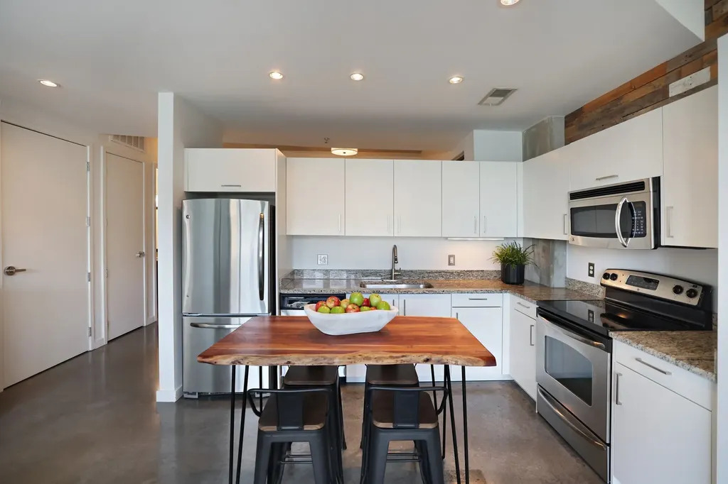 600 12th Avenue S Nashville TN 37203