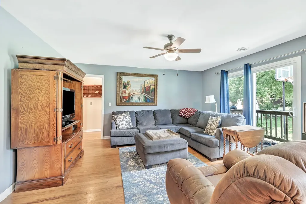 548 Brinkley Road Murfreesboro TN 37128