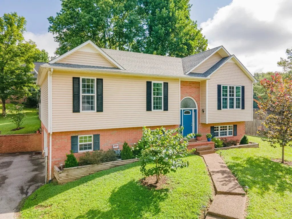 107 Timberland Drive Columbia TN 38401