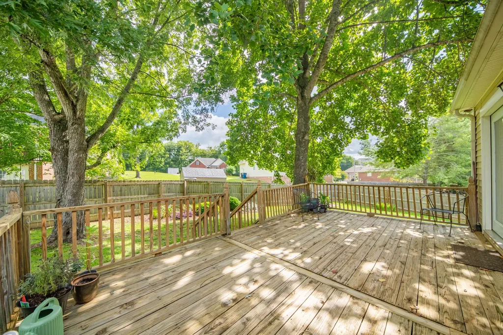 107 Timberland Drive Columbia TN 38401