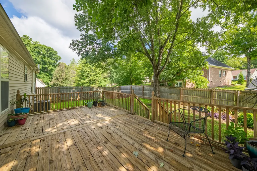 107 Timberland Drive Columbia TN 38401