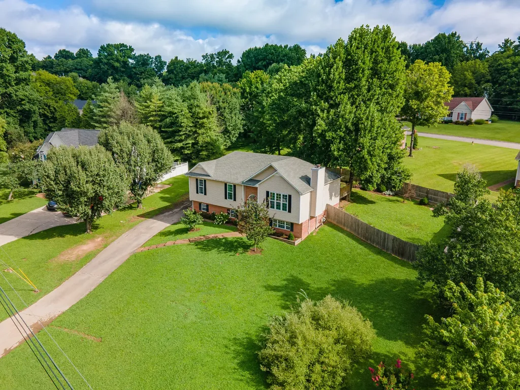 107 Timberland Drive Columbia TN 38401