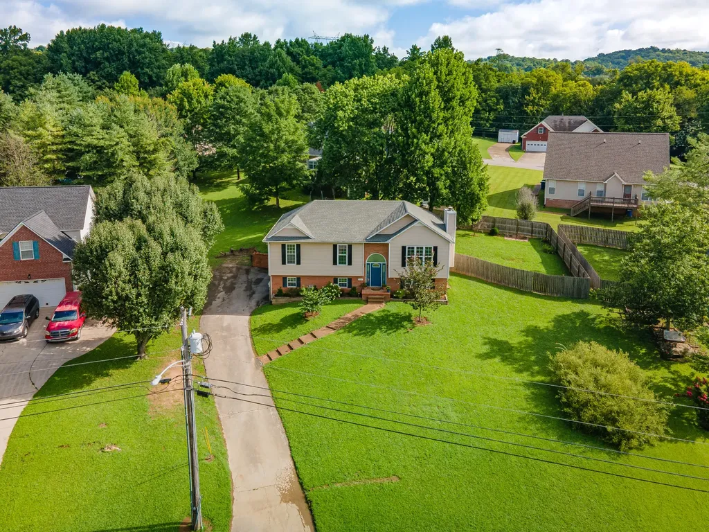 107 Timberland Drive Columbia TN 38401