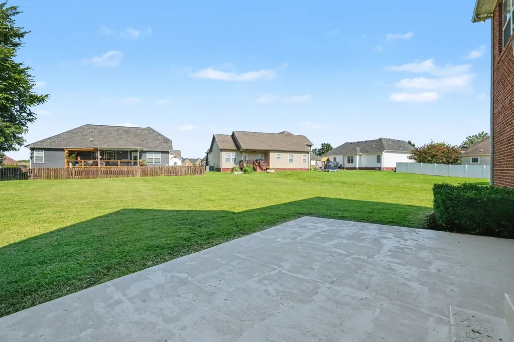 108 Brookview Court Springfield TN 37172
