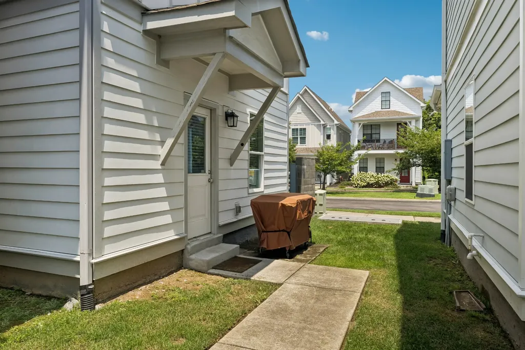 713 Cottage Park Drive Nashville TN 37207