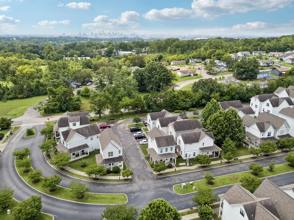 713 Cottage Park Drive Nashville TN 37207
