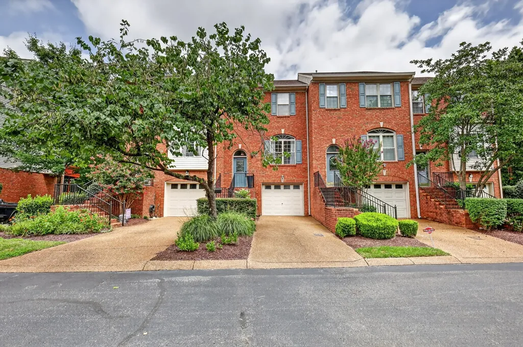 131 Carriage Court Brentwood TN 37027
