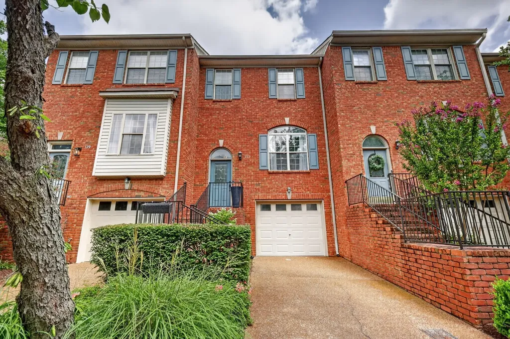 131 Carriage Court Brentwood TN 37027