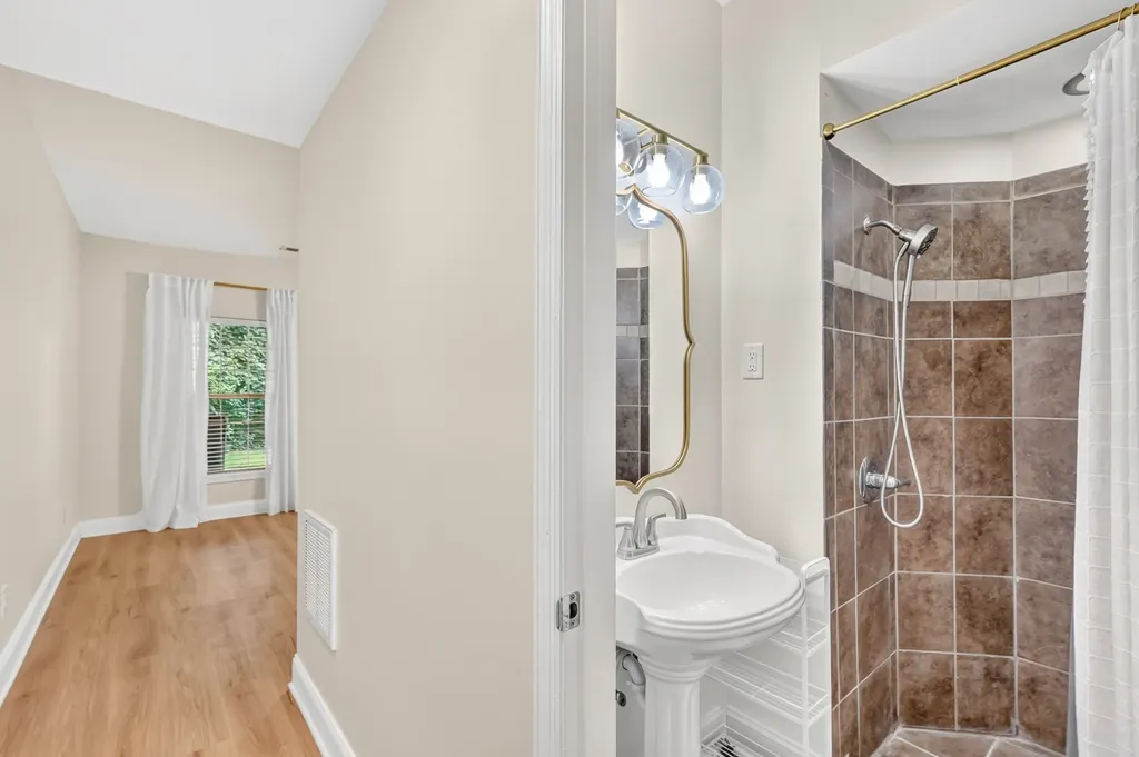 131 Carriage Court Brentwood TN 37027