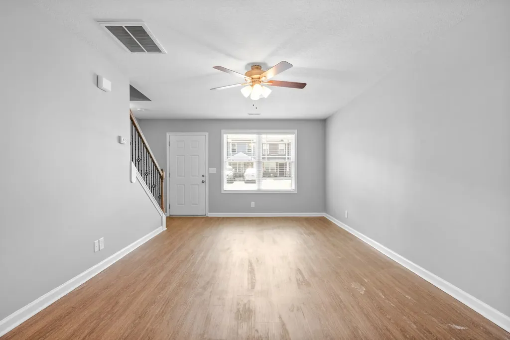 213 Woodland Valley Lane Clarksville TN 37040