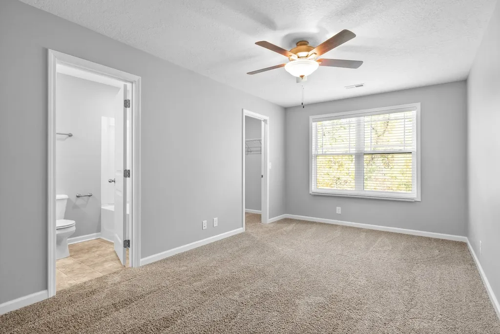 213 Woodland Valley Lane Clarksville TN 37040