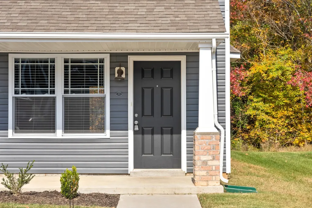213 Woodland Valley Lane Clarksville TN 37040