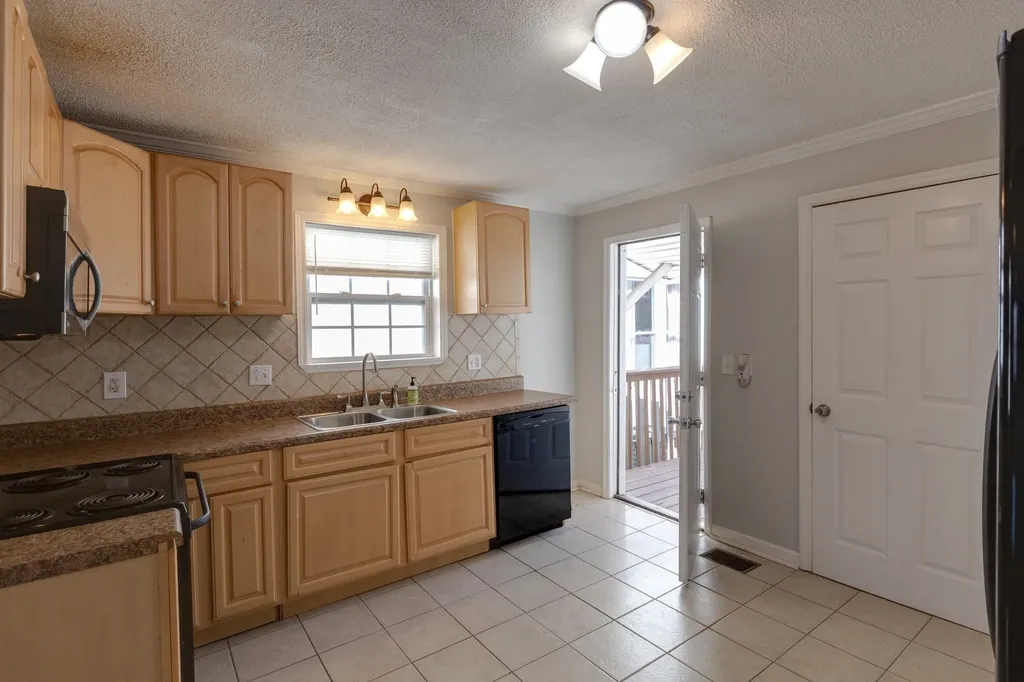 2412 Chapel Avenue Nashville TN 37206