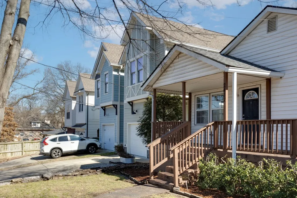 2412 Chapel Avenue Nashville TN 37206