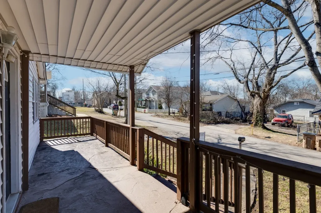 2412 Chapel Avenue Nashville TN 37206