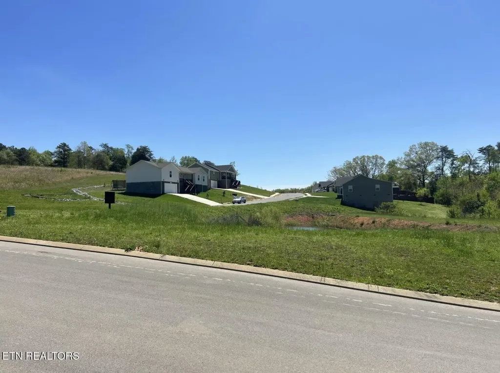 4 Brookstone Heights Lane Dayton TN 37321