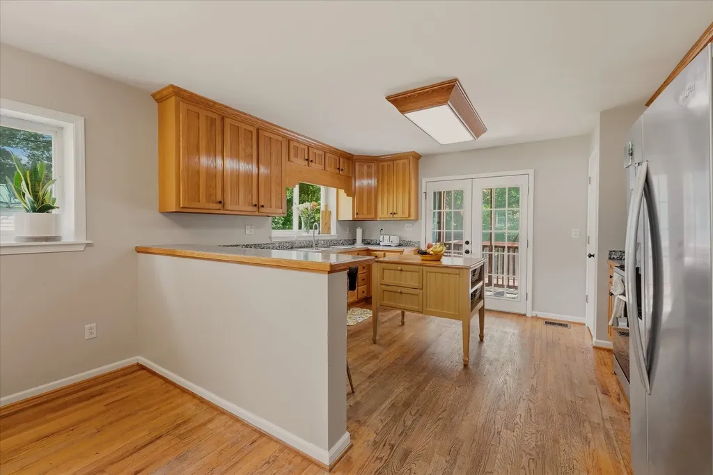 214 Cullum Avenue Dickson TN 37055