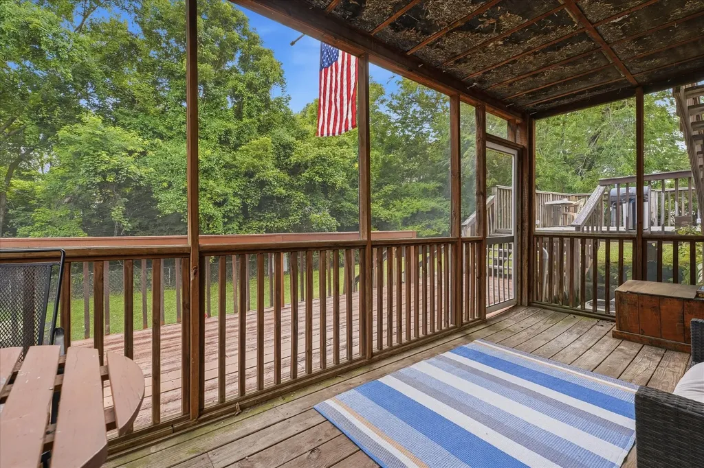 214 Cullum Avenue Dickson TN 37055