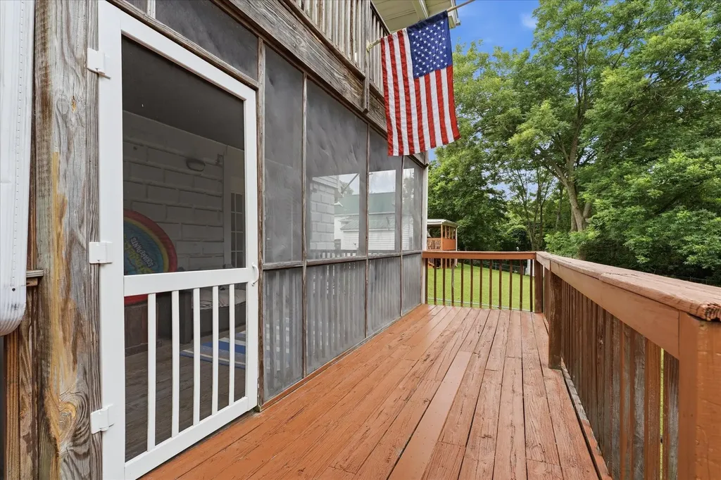 214 Cullum Avenue Dickson TN 37055