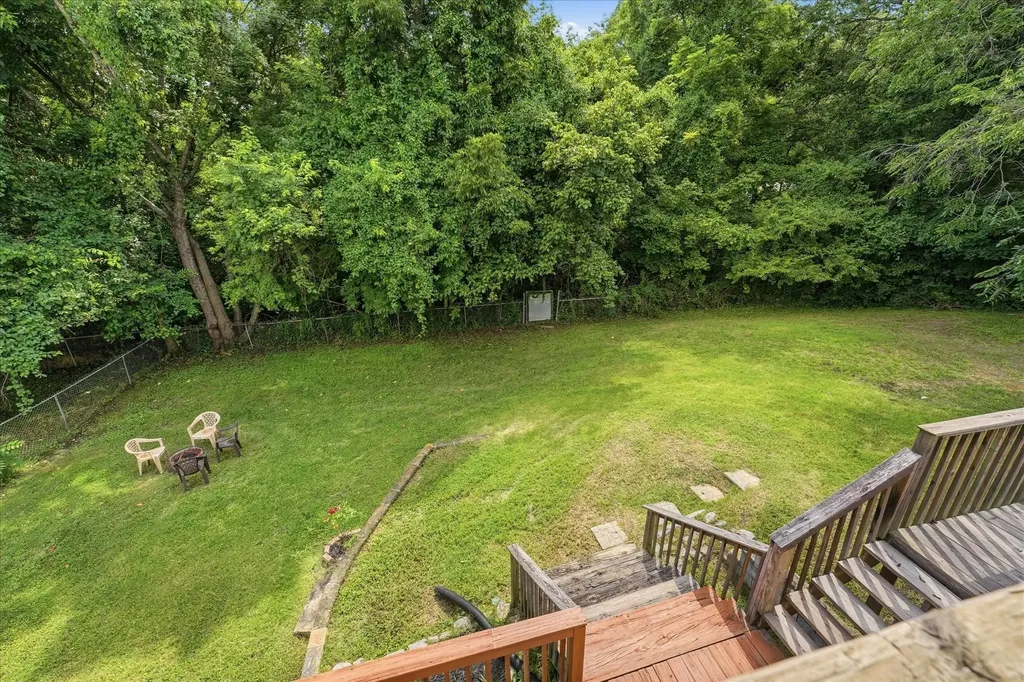 214 Cullum Avenue Dickson TN 37055