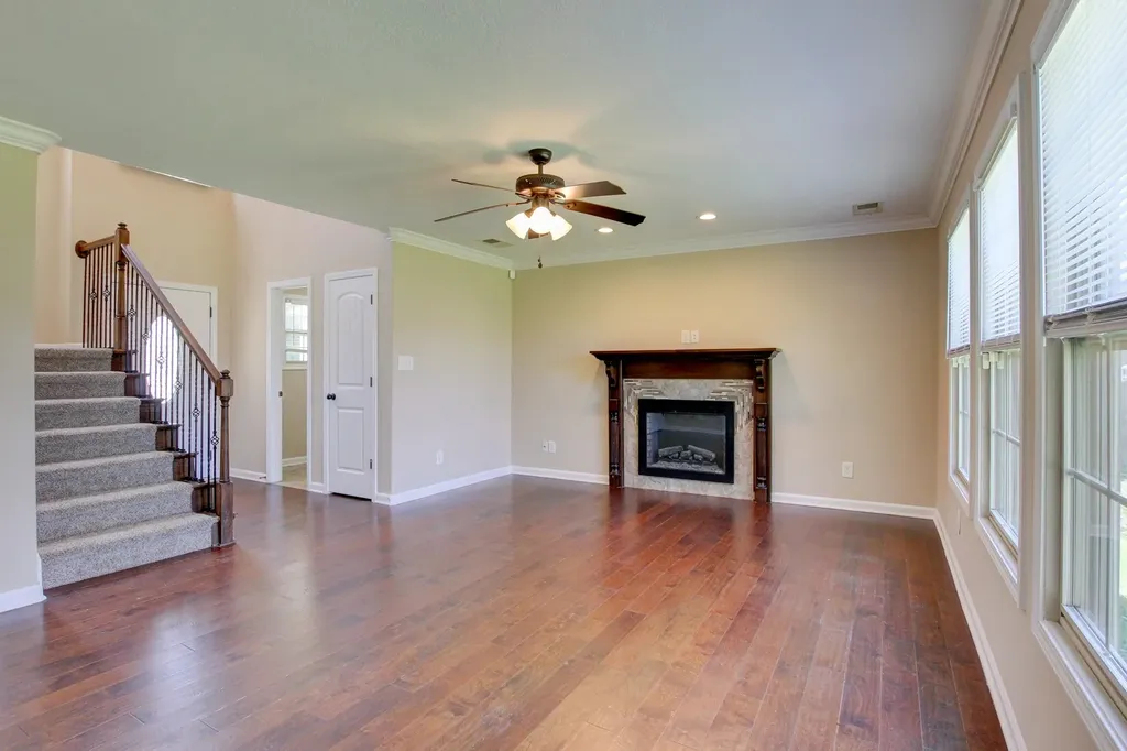 3694 Nadia Drive Clarksville TN 37040