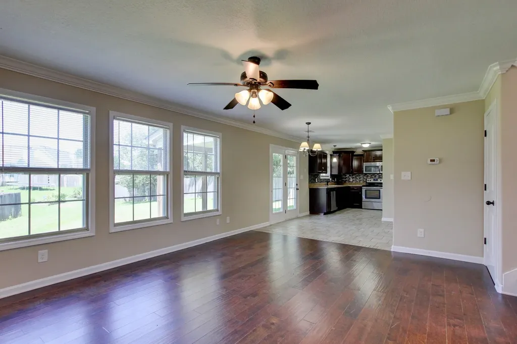 3694 Nadia Drive Clarksville TN 37040