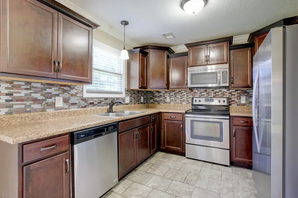 3694 Nadia Drive Clarksville TN 37040