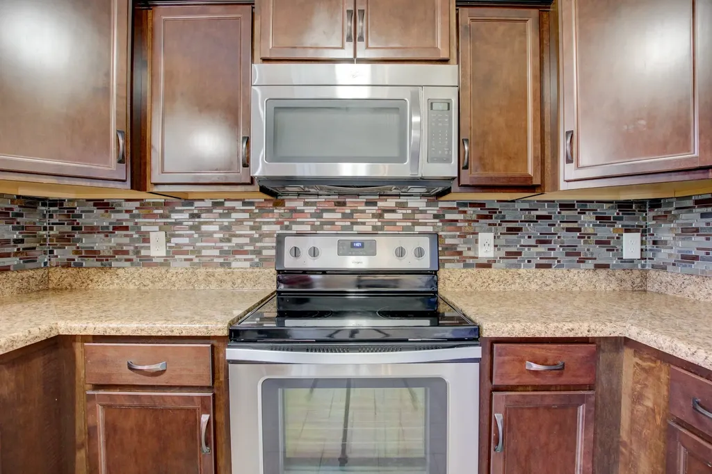 3694 Nadia Drive Clarksville TN 37040