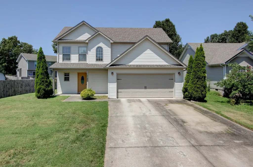 3694 Nadia Drive Clarksville TN 37040