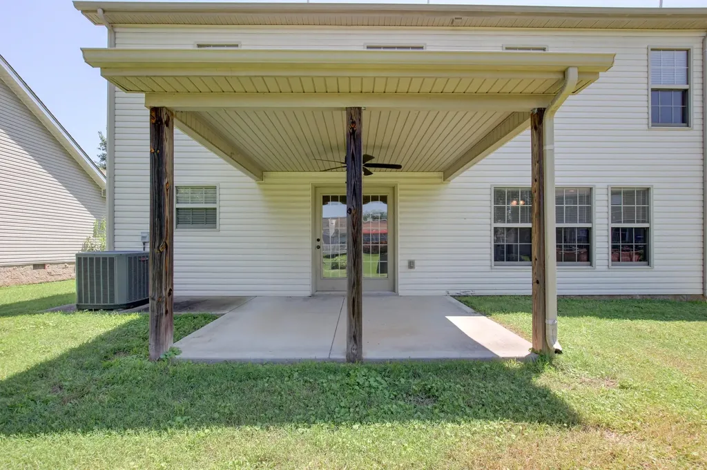 3694 Nadia Drive Clarksville TN 37040