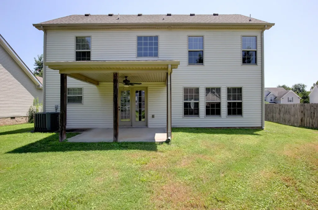 3694 Nadia Drive Clarksville TN 37040