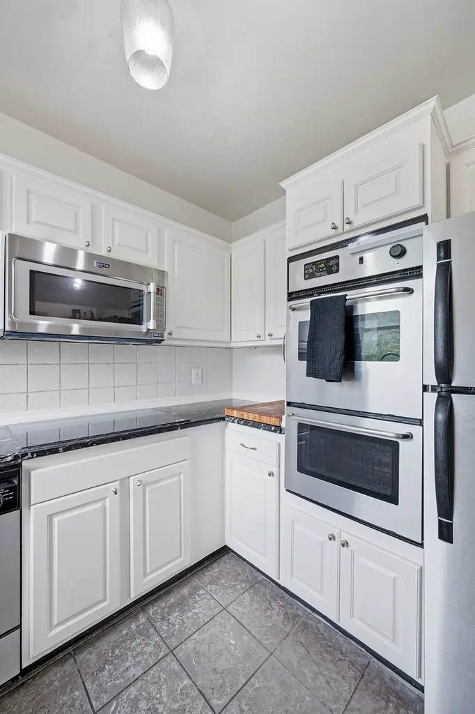 4225 Harding Pike Nashville TN 37205